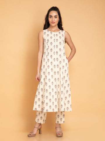 ANTIQUE WHITE
