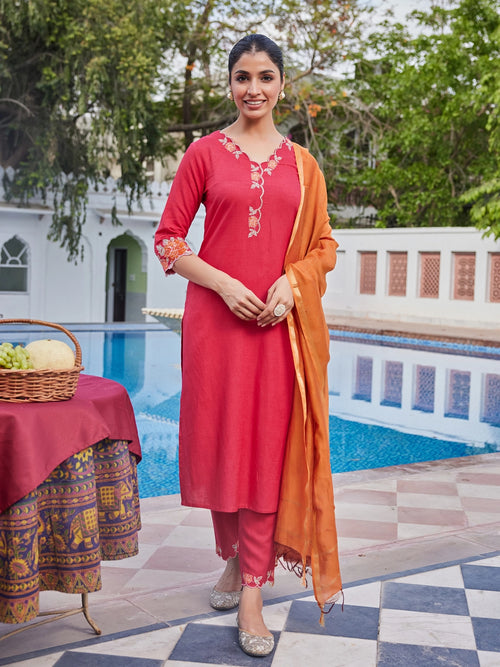 Scallop Embroidery 3Pc Kurta Pant Set with Adda Work