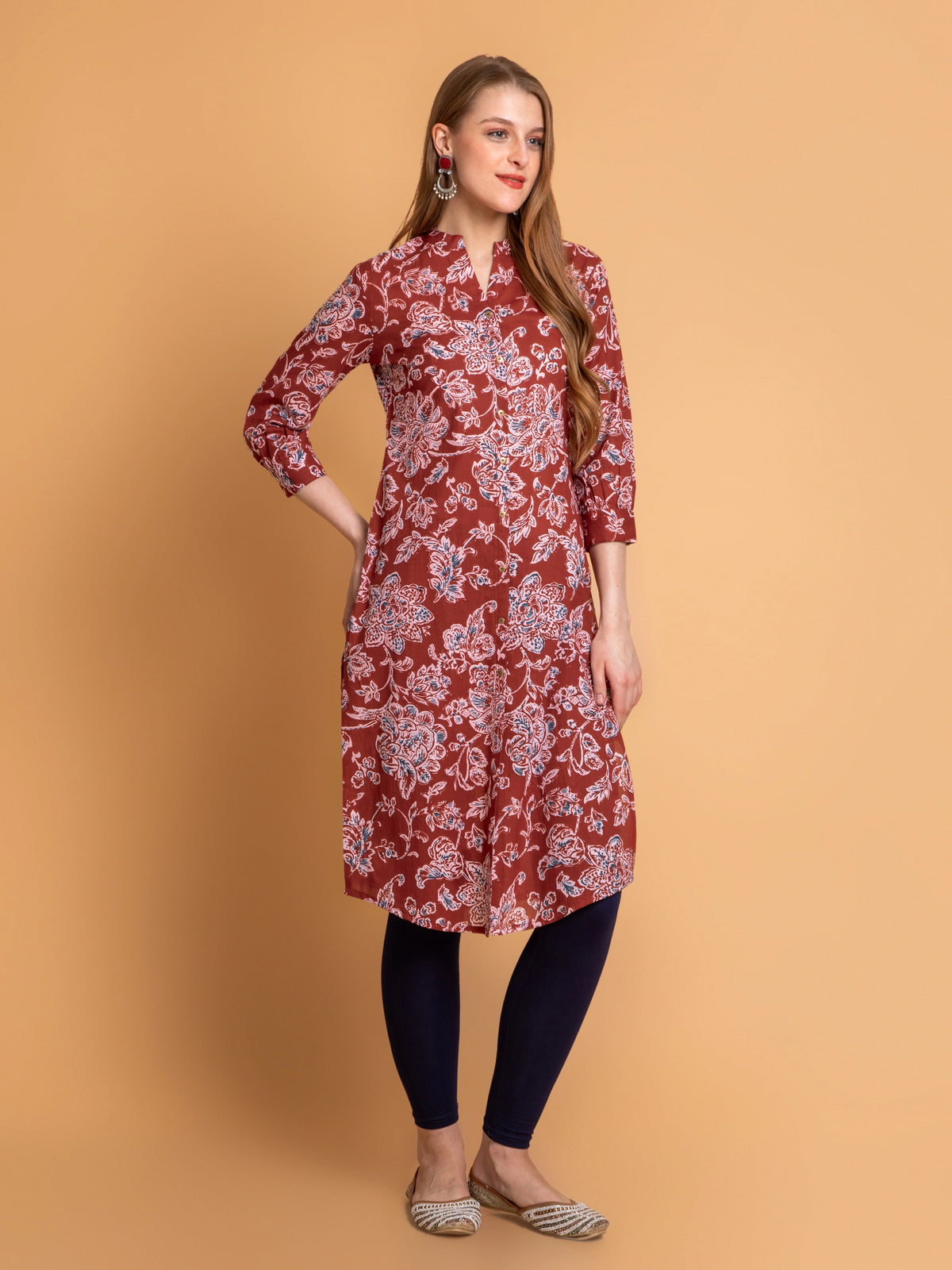 SUTI WOMEN MUL-COTTON INDIGO PRINT KURTA