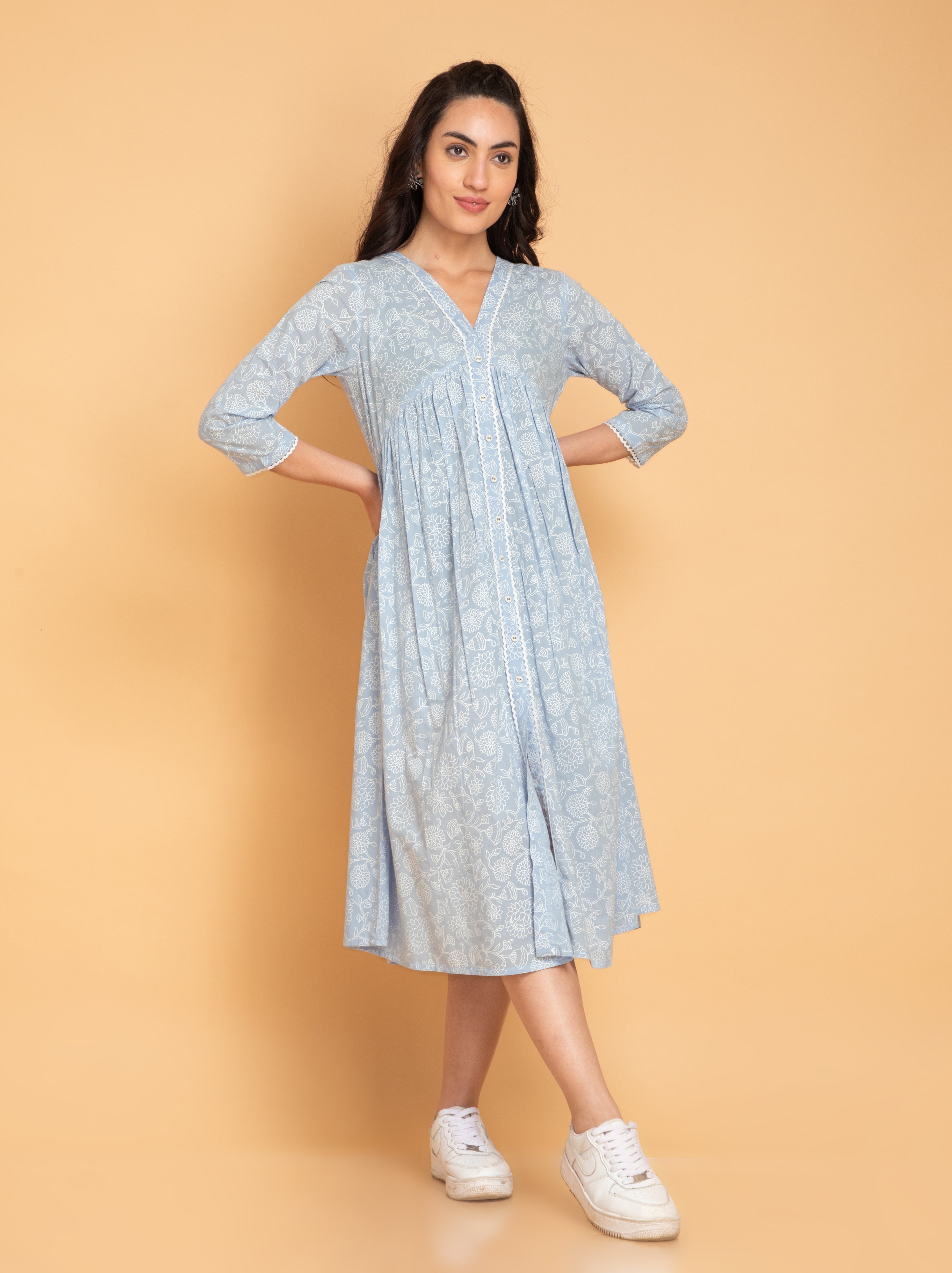 ALIA CUT MUL COTTON DRESS WITH LACE DETAILS