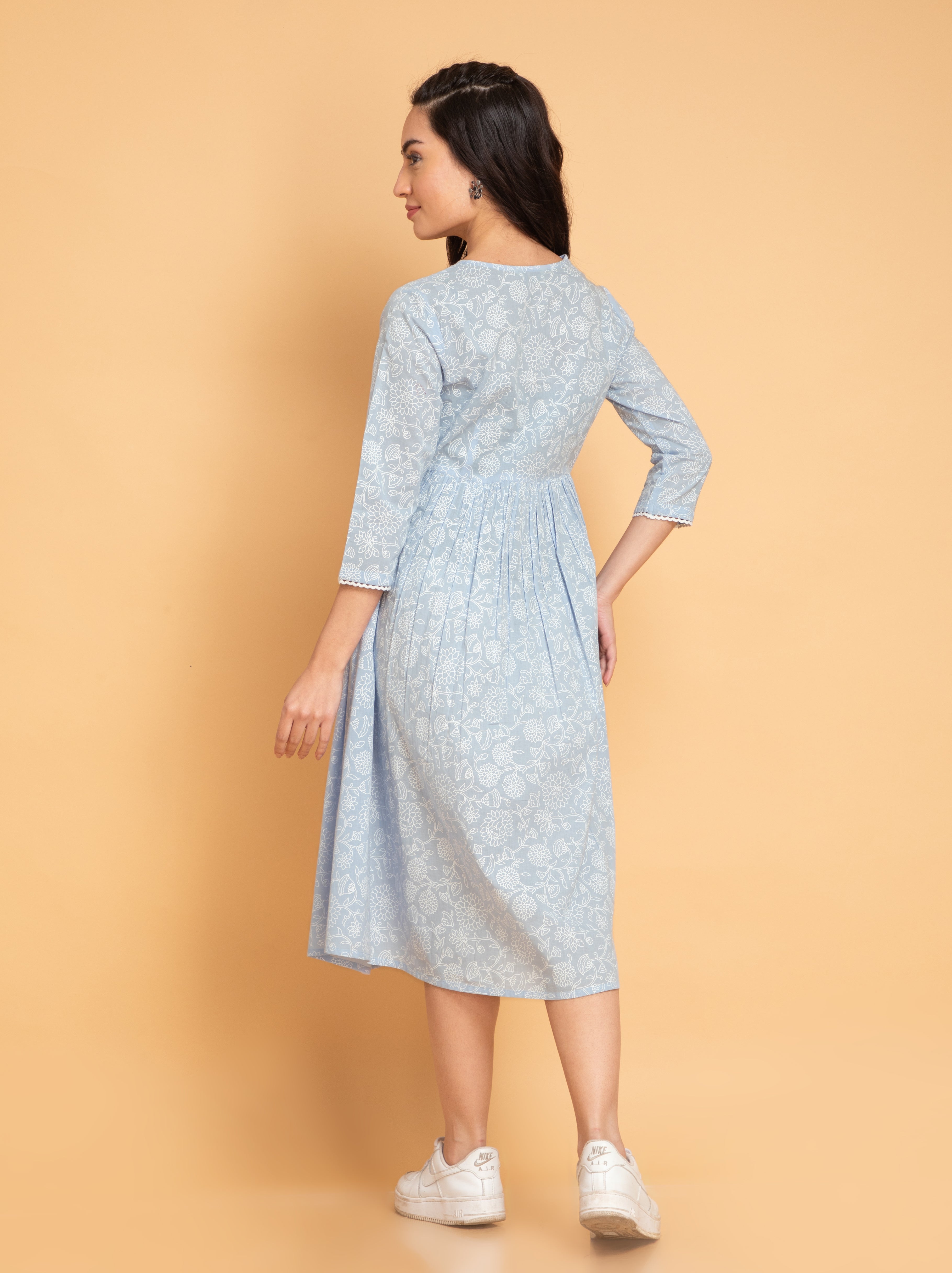 ALIA CUT MUL COTTON DRESS WITH LACE DETAILS