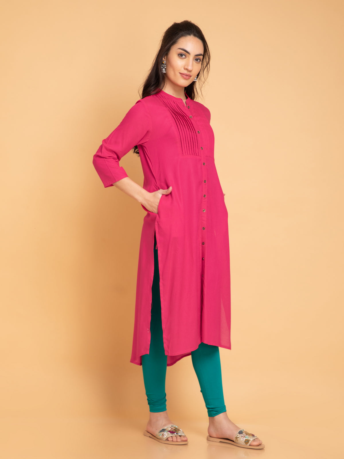 SUTI PINTUCK DETAILED LONG KURTI WITH METAL BUTTONS