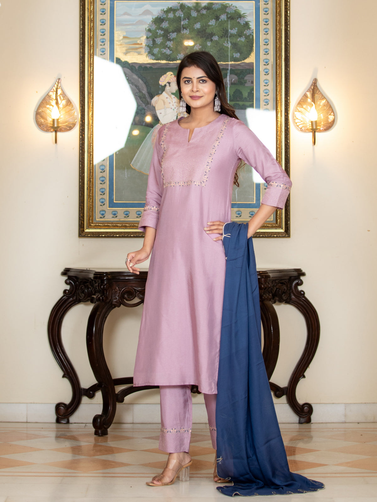 RICH SILK 3PC KURTA PANT SET WITH SCALLOPED DUPATTA