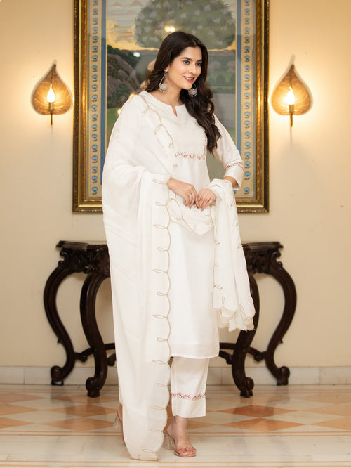 RICH SILK 3PC KURTA PANT SET WITH SCALLOPED DUPATTA