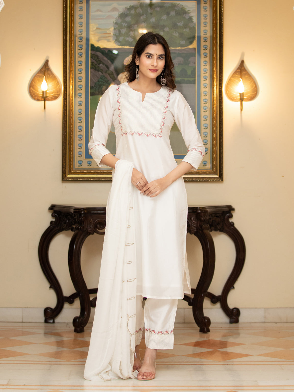 RICH SILK 3PC KURTA PANT SET WITH SCALLOPED DUPATTA