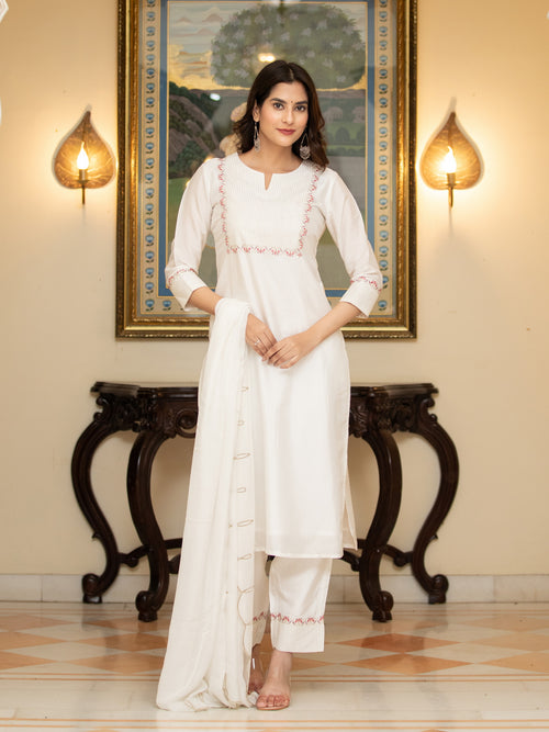 RICH SILK 3PC KURTA PANT SET WITH SCALLOPED DUPATTA