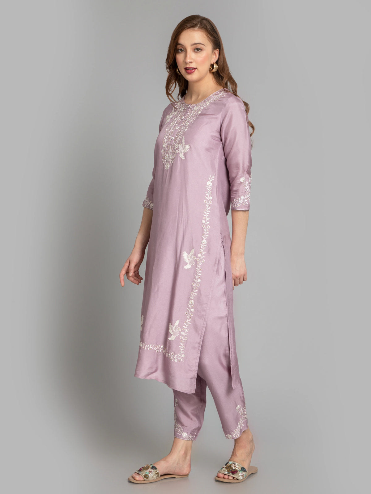 SUTI WOMEN RICH SILK 3PC KURTA PANT SET EMBELLISHED WITH SEQ. EMB. DETAILS