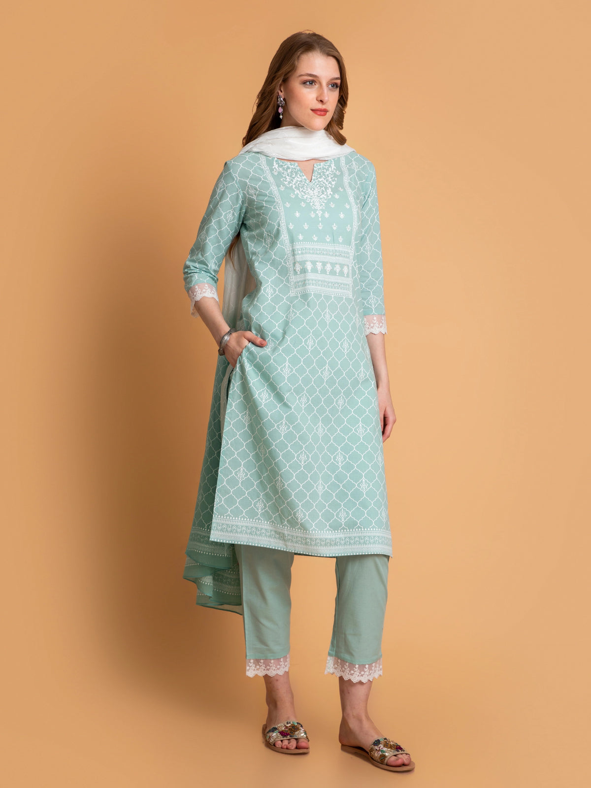 SUTI WOMEN MUL-COTTON KHADI PRINTED 3 PCS KURTA SET