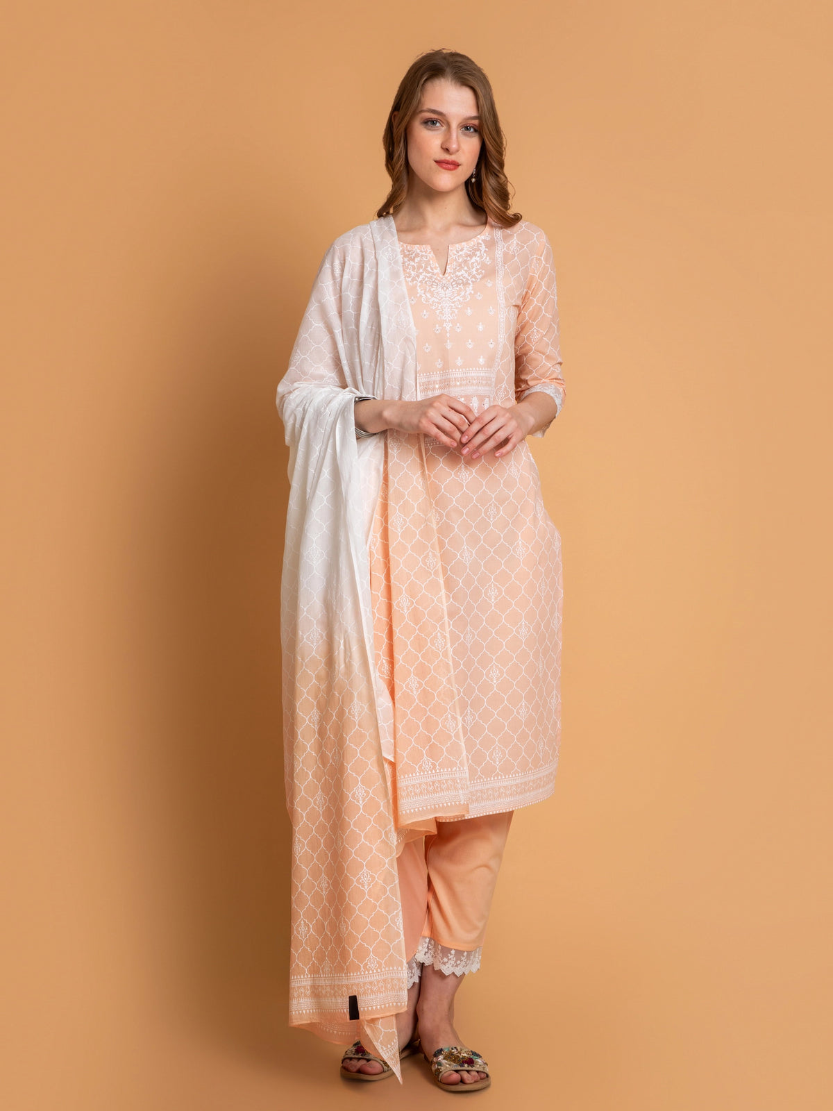 SUTI WOMEN MUL-COTTON KHADI PRINTED 3 PCS KURTA SET