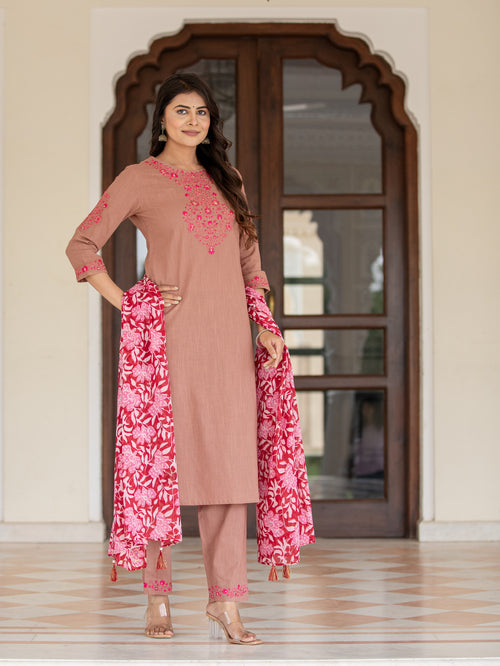 EMBROIDERED 3PC KURTA PANT PAIRED WITH FLORAL DUPATTA