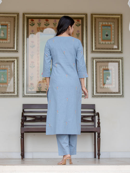 2PC KURTA PANT SET WITH HAND CRAFT DETAILS