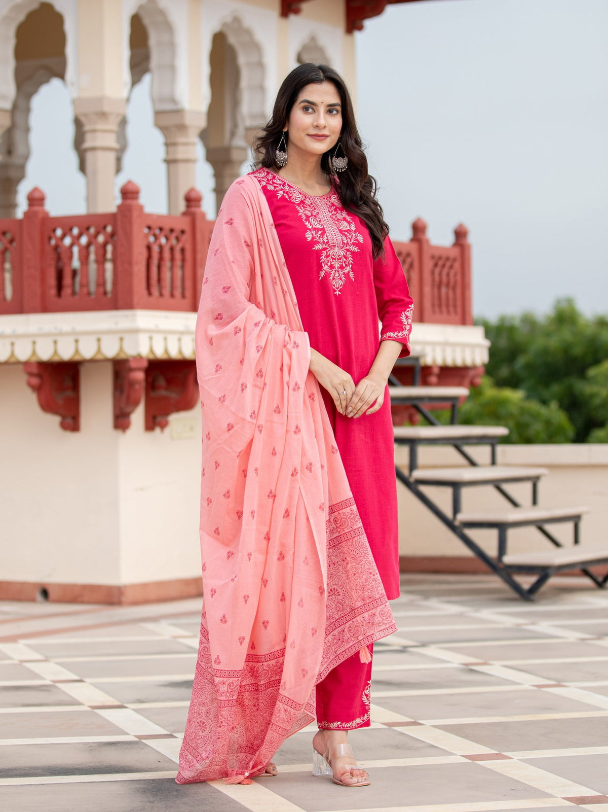 Women Barberry Pink 3PC CHIKANKARI EMBROIDERED KURTA PANT SET