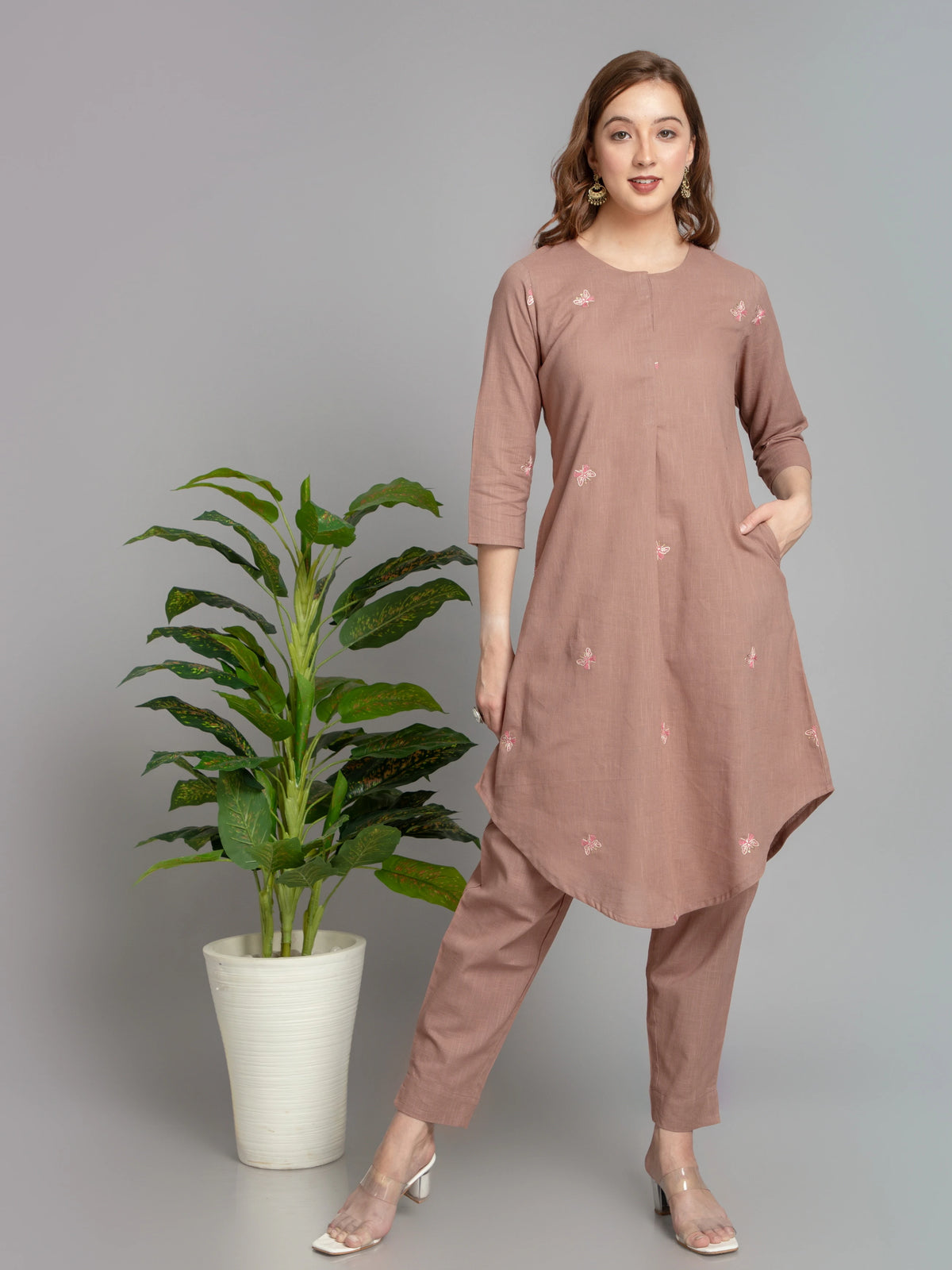 SUTI WOMEN COTTON 2PC EMBROIDERED CO-ORD SET