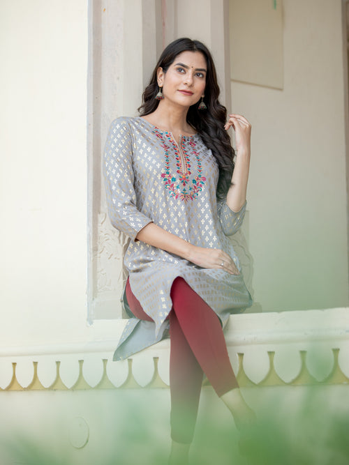 FOIL GOLD PRINTED EMBROIDERY EMBELLISHED STRAIGHT KURTI