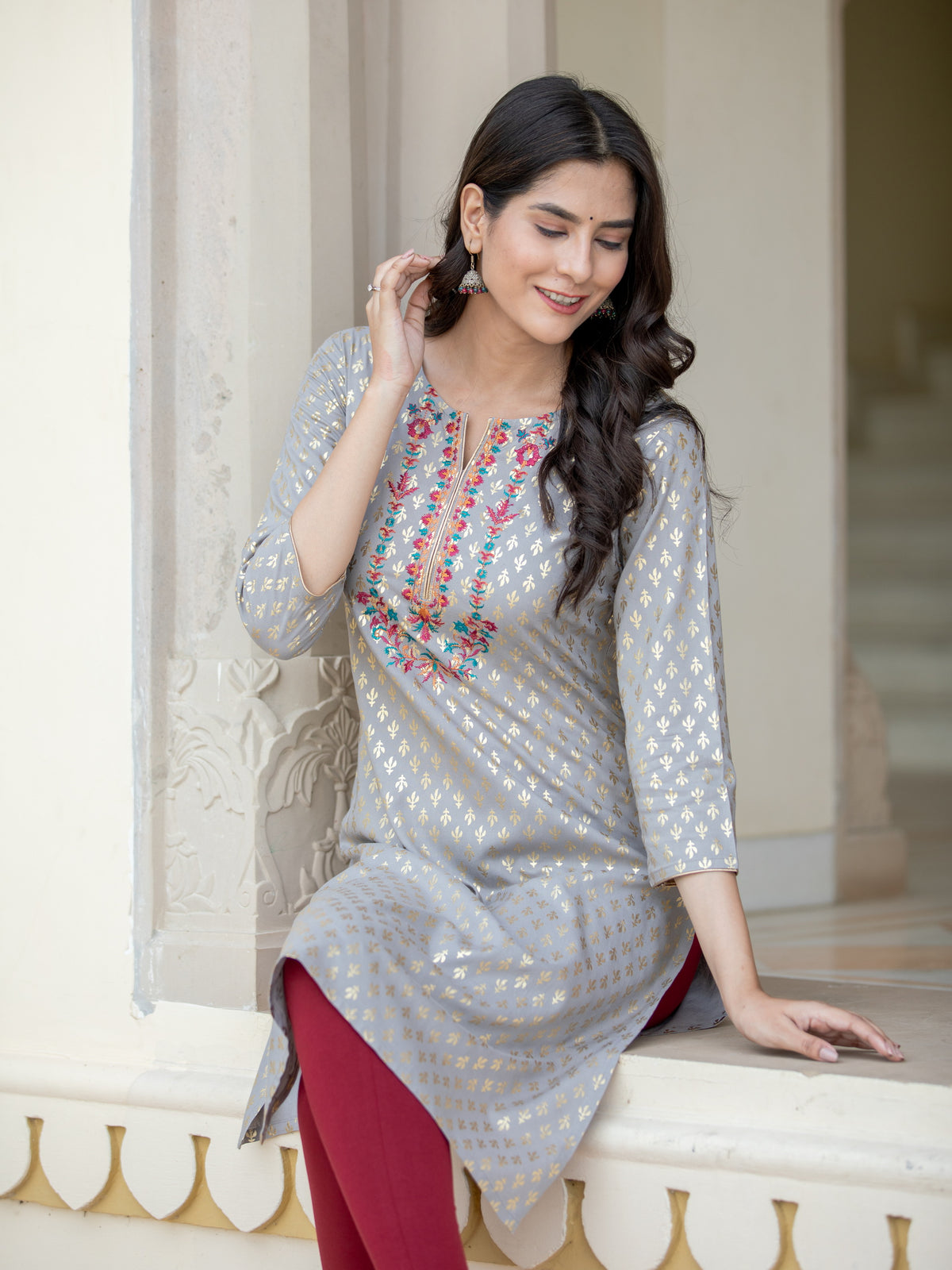 FOIL GOLD PRINTED EMBROIDERY EMBELLISHED STRAIGHT KURTI