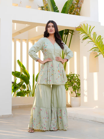 Laurel Green 2 Pcs Kurta Set in Muslin