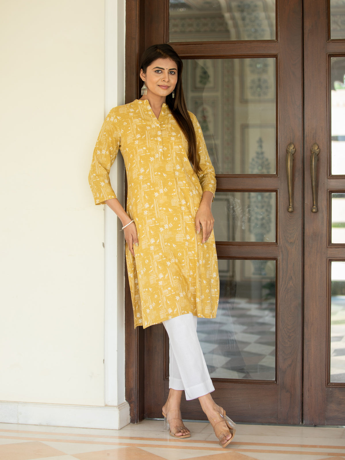 PRINTED CASUAL WEAR STRAIGHT KURTI