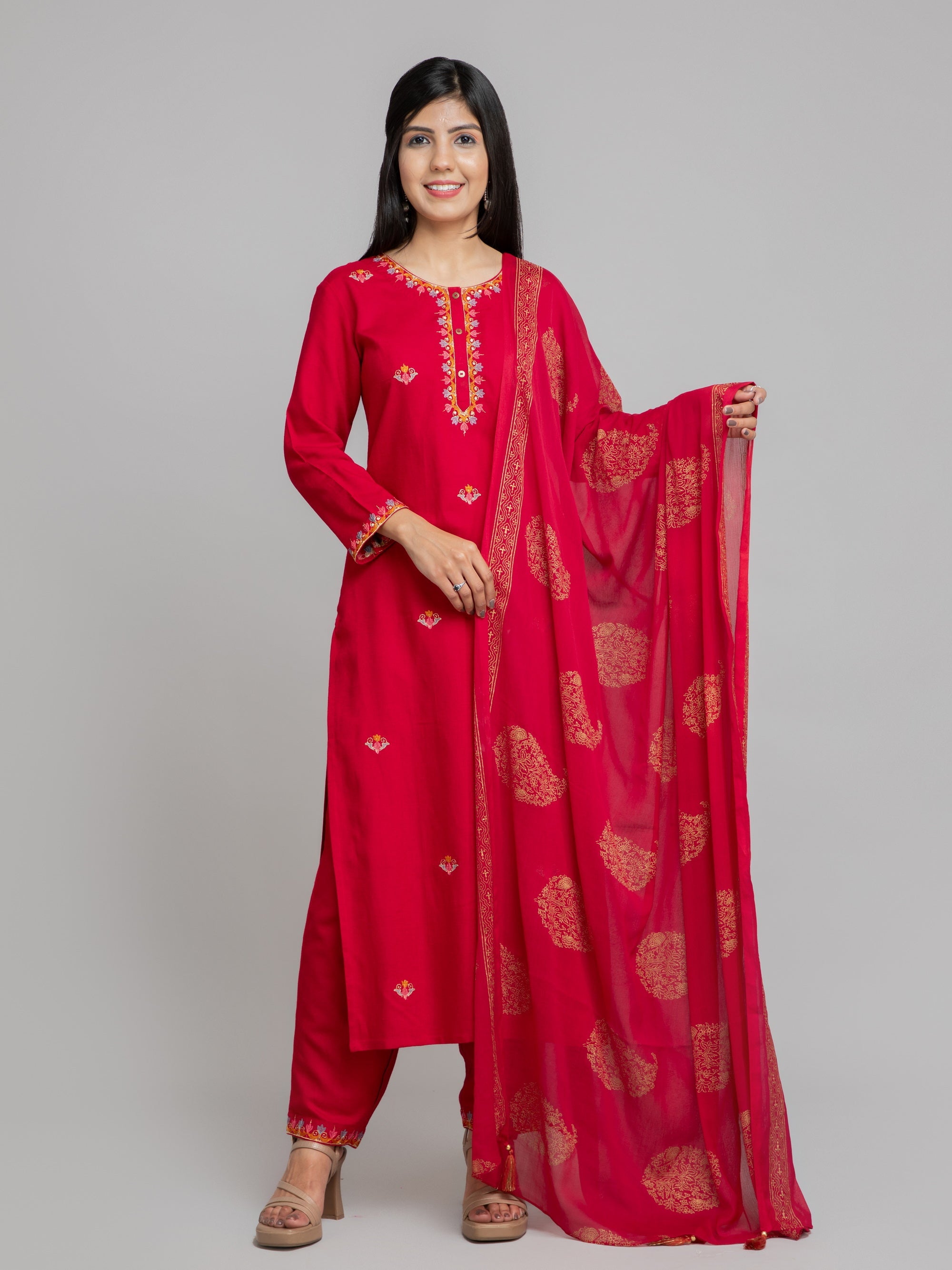 Maroon Red 3 Pcs Kurta Set in Rayon Linen
