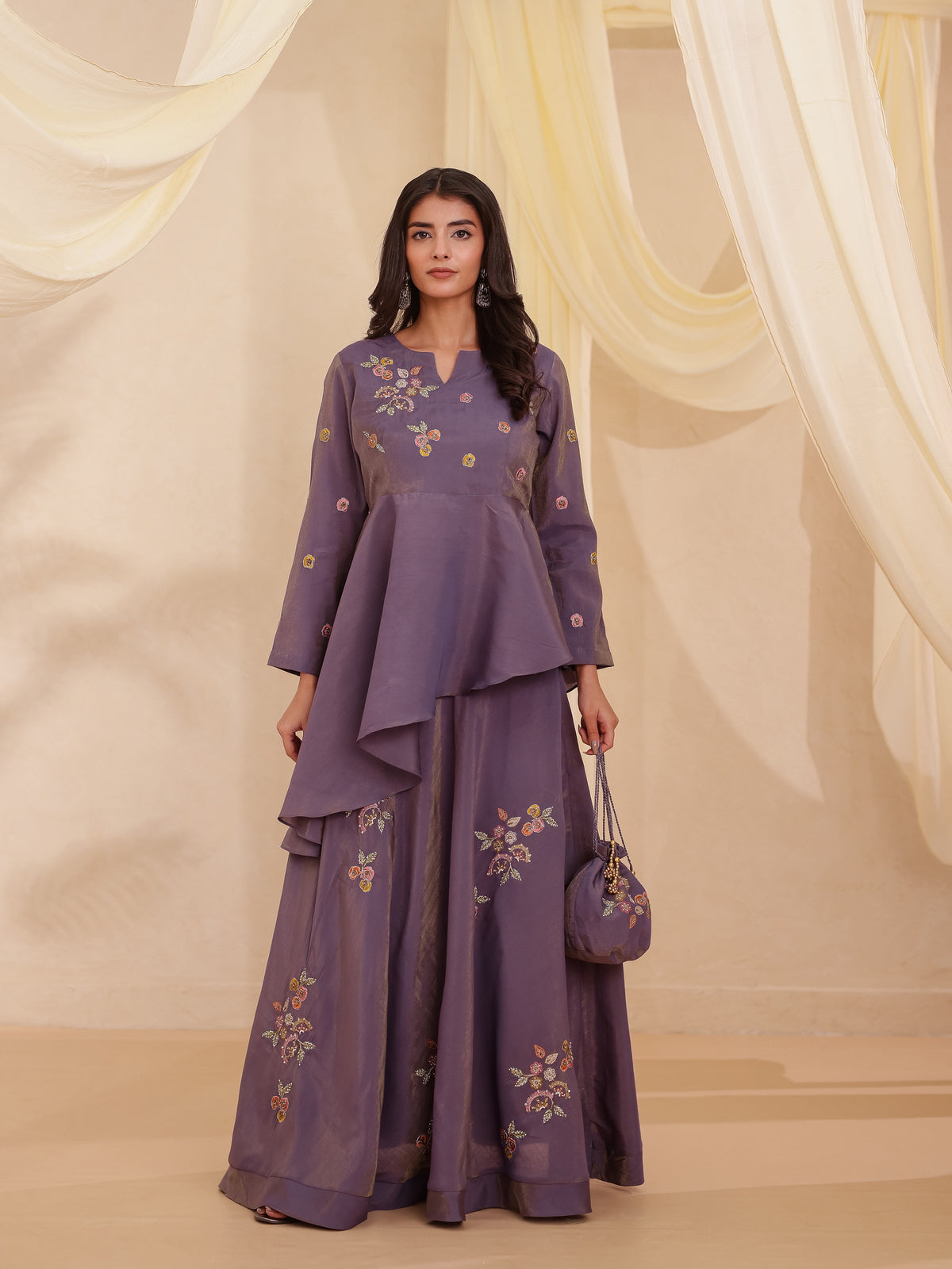 2 pcs fusion set with intricate embroidery and adda work