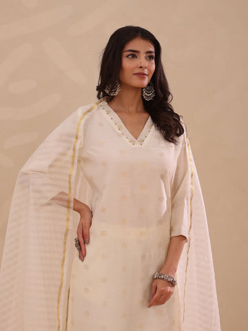 Off White 3 Pcs Kurta Set in Poly Viscose