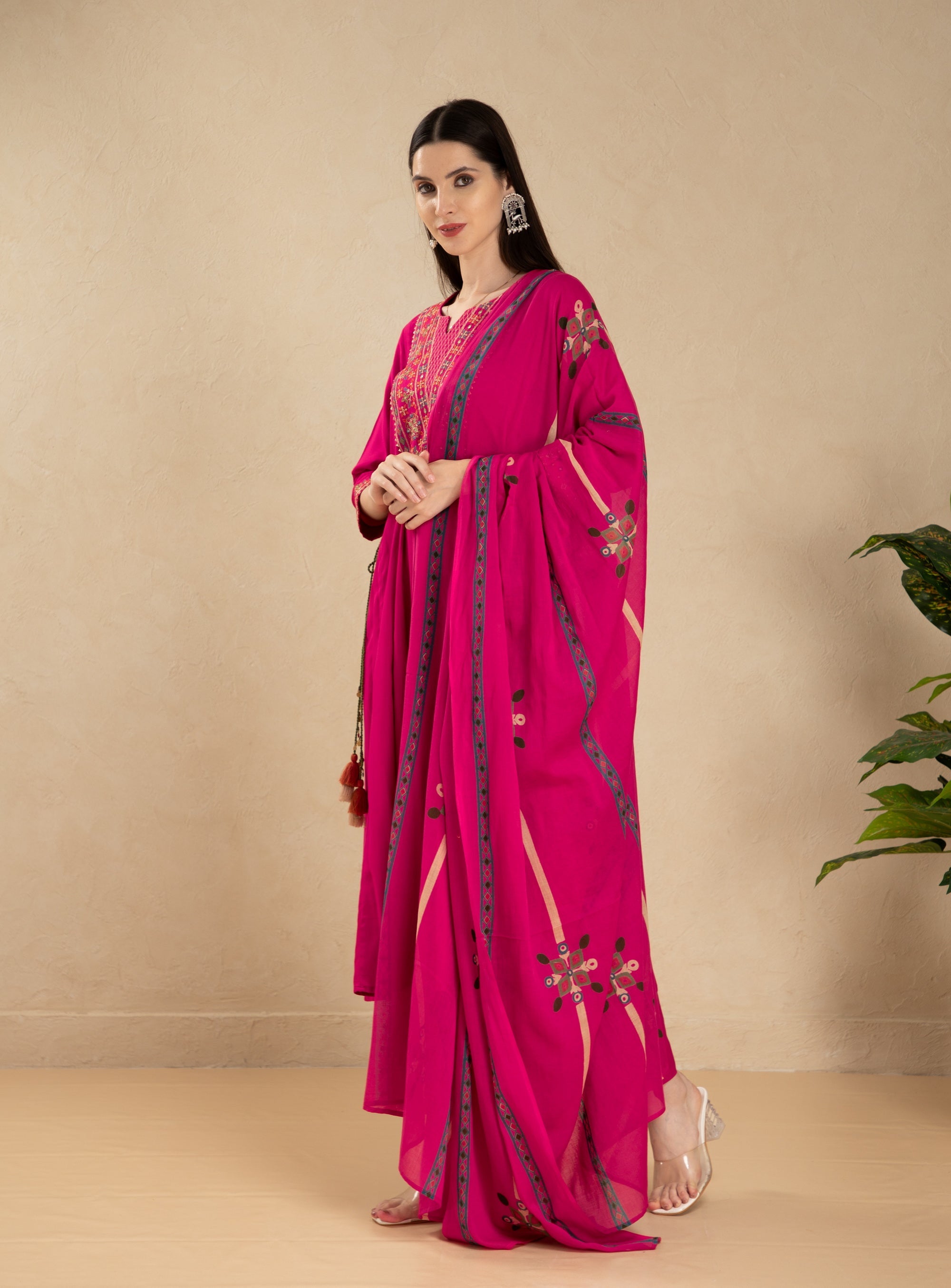 Virtual Pink 3 Pcs Kurta Set in Rayon Slub