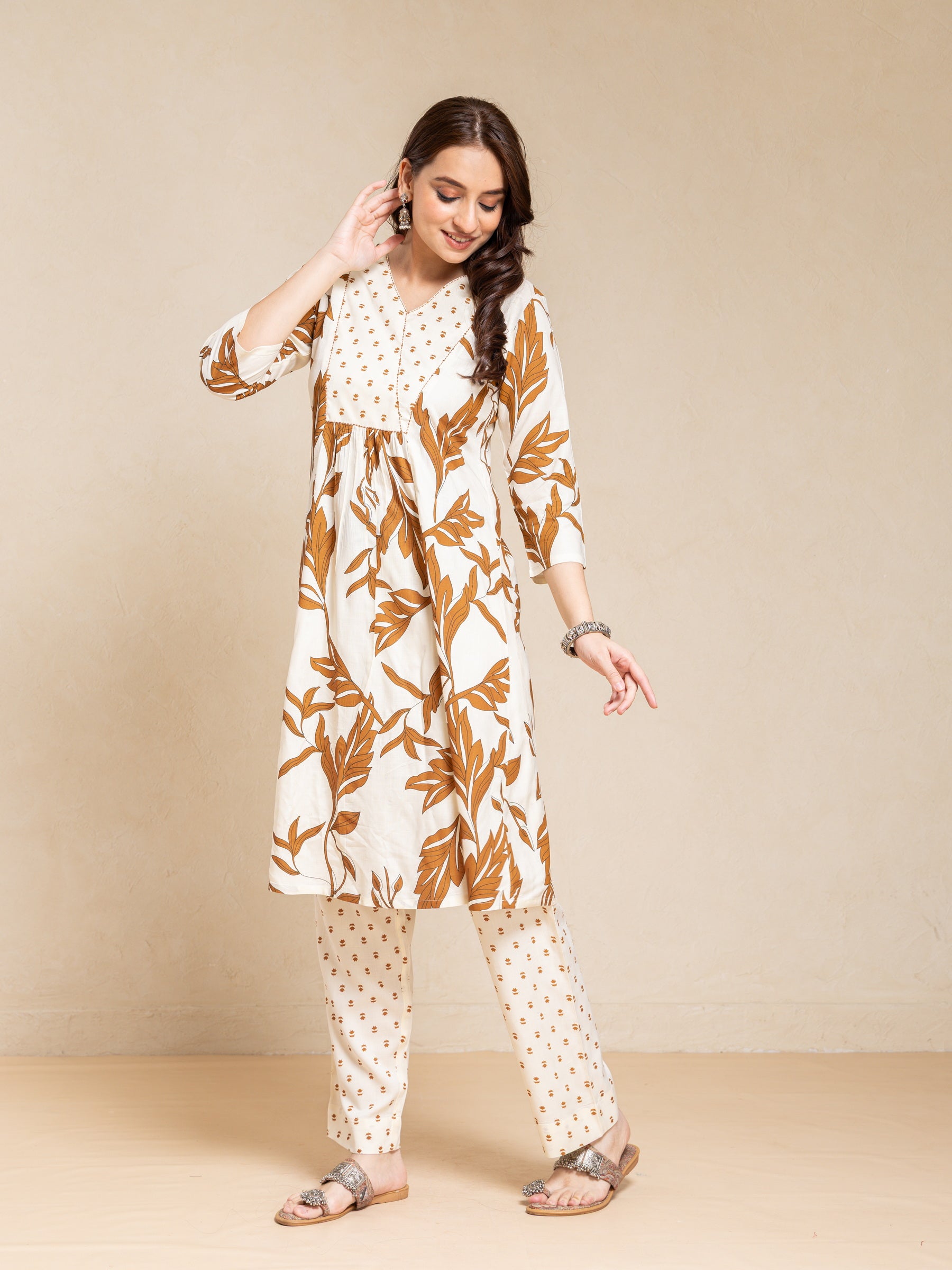 Floral Printed Angrakha Kurta with Trousers
