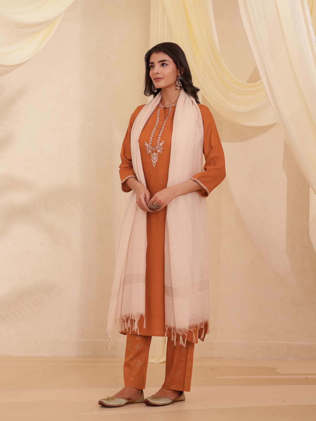 FESTIVE EMBROIDERED STRAIGHT KURTA SET