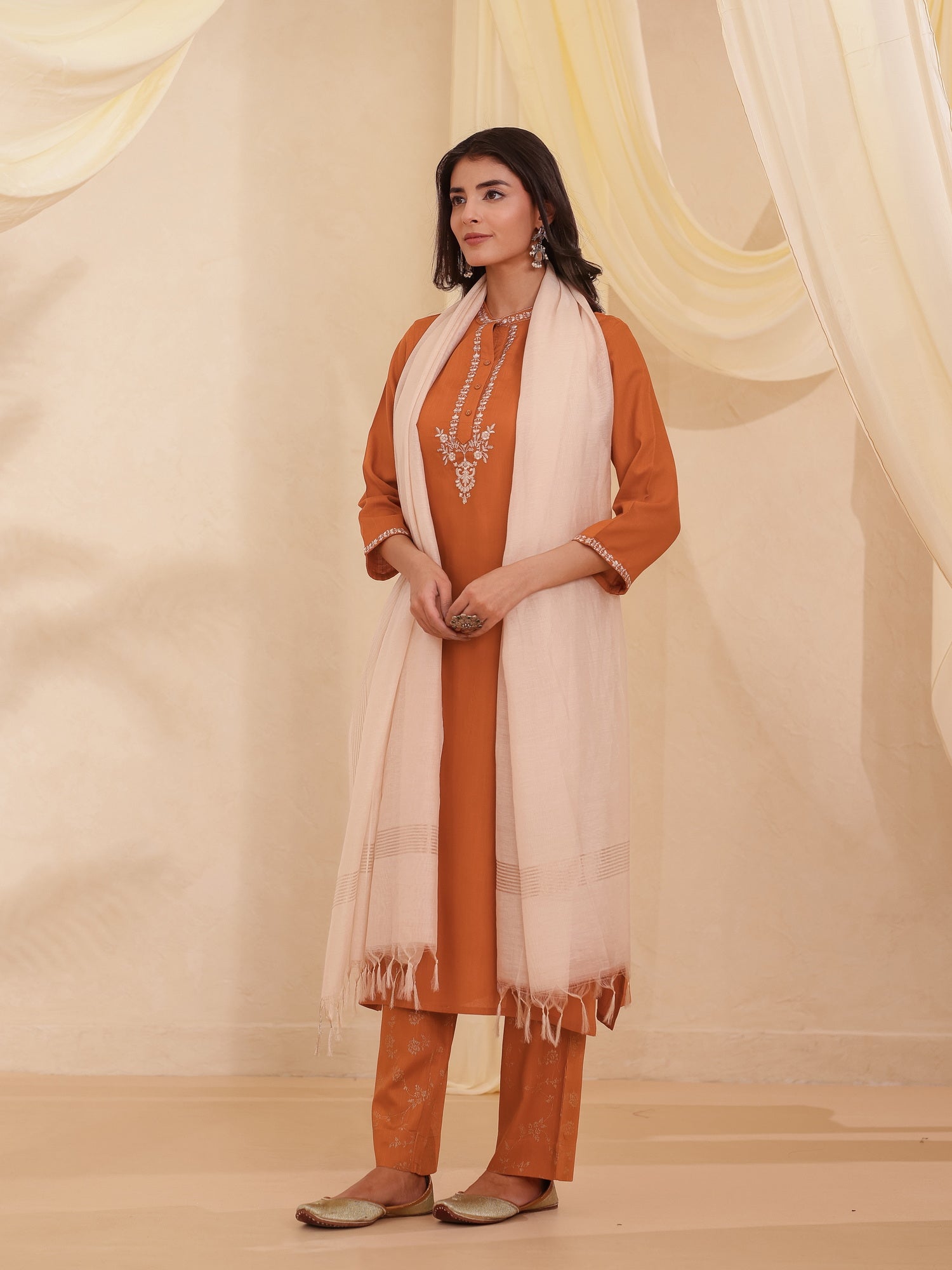 FESTIVE EMBROIDERED STRAIGHT KURTA SET