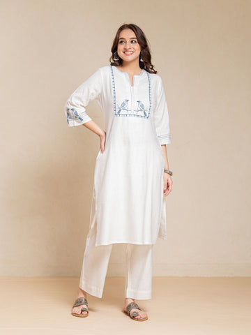 White 2 Pcs Kurta Set in Cotton Viscose