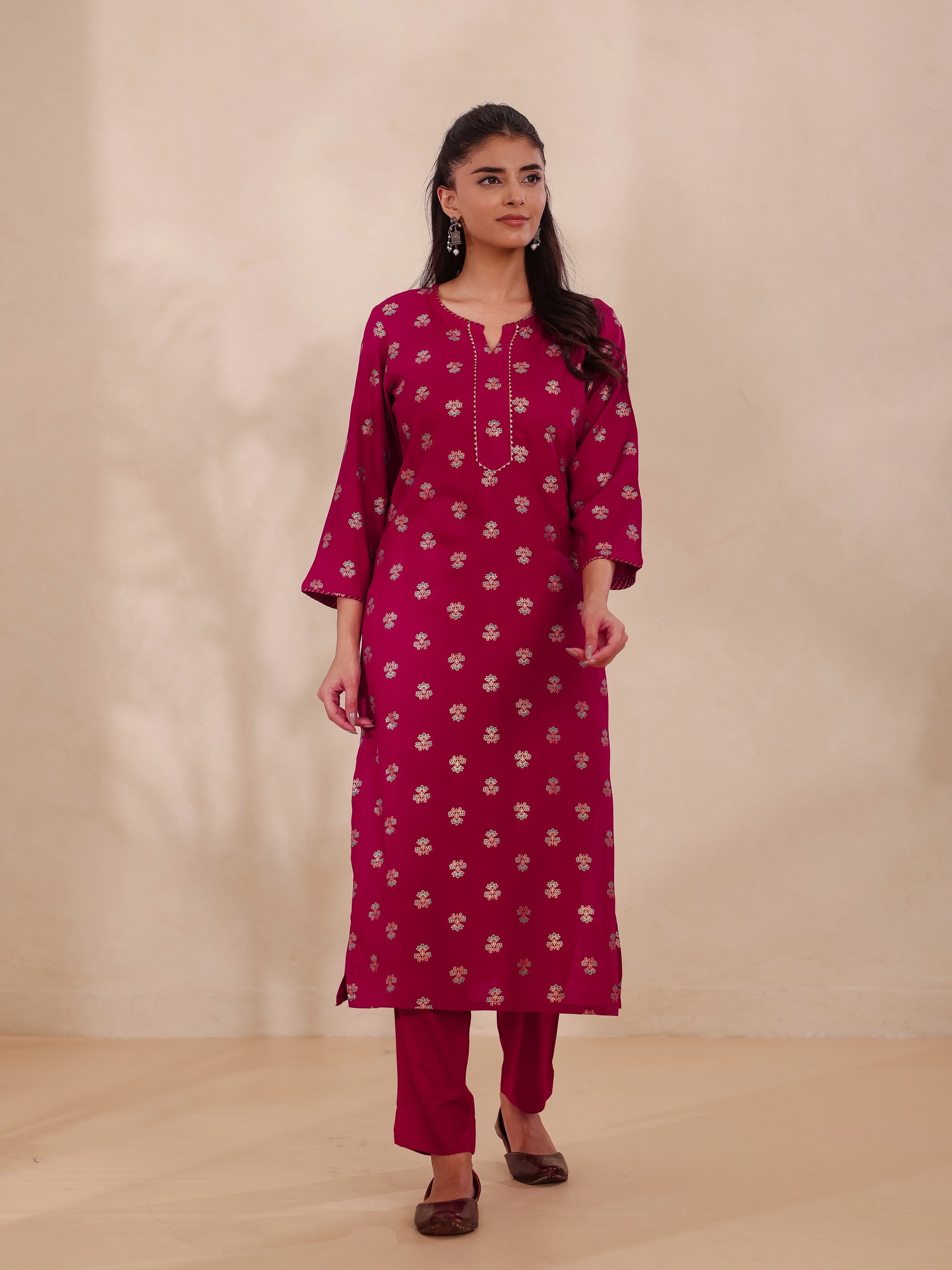 Maroon Red Knee Length Kurti in Rayon Slub