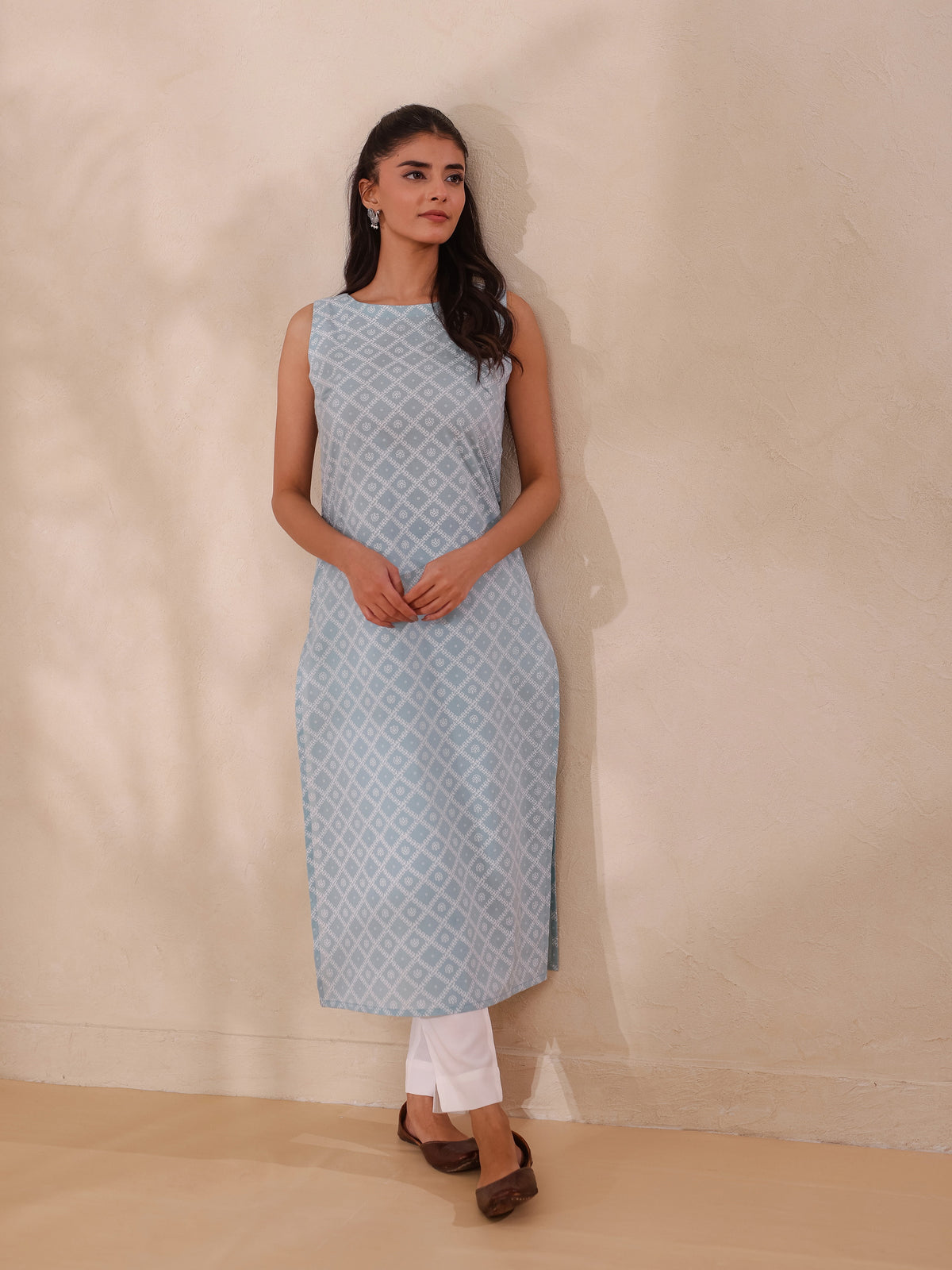 MUL COTTON KHADI PRINTED SLEEVELESS KURTI
