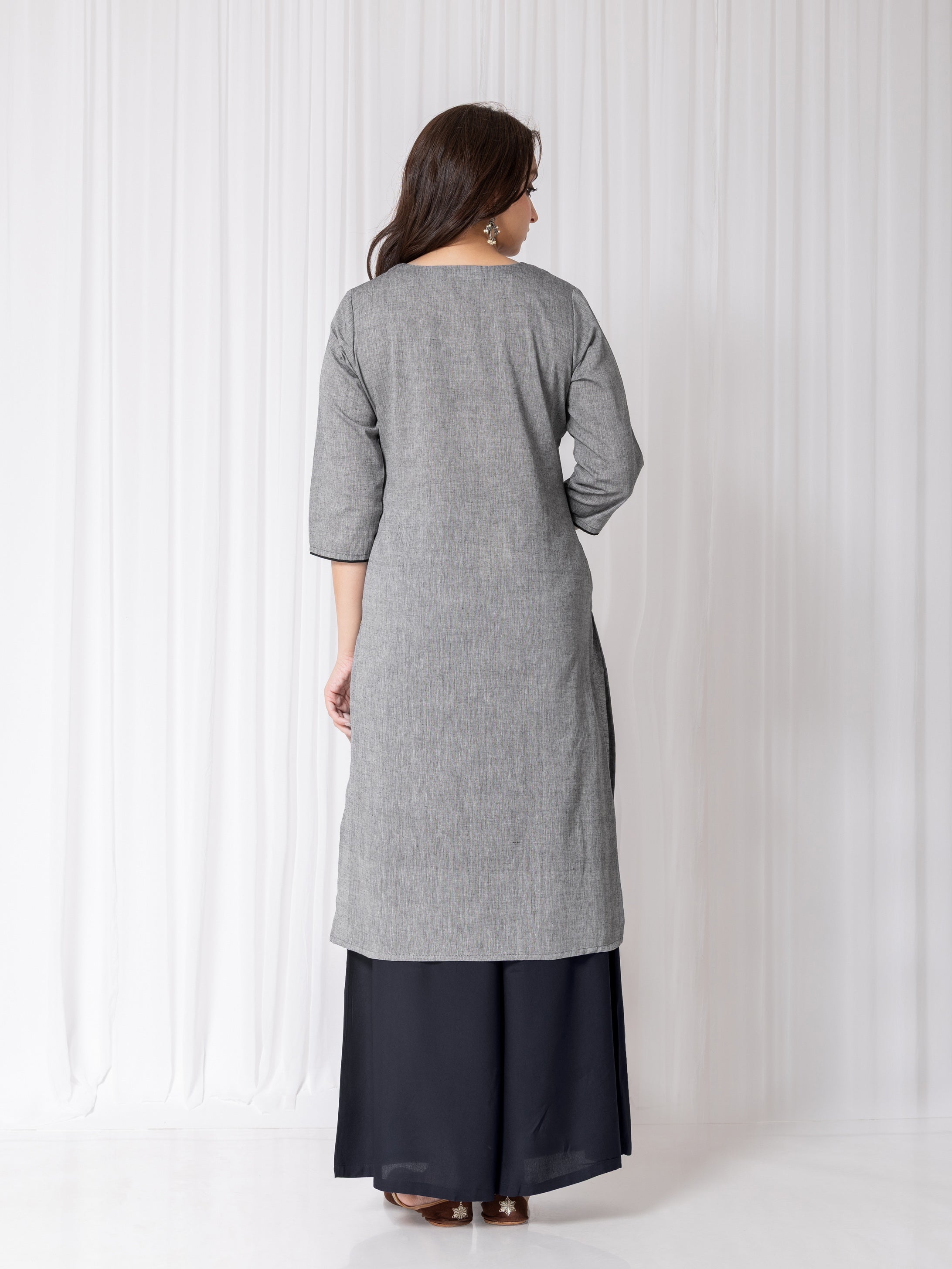Grey Embroidery Mangalgiri Round Neck Regular Kurti