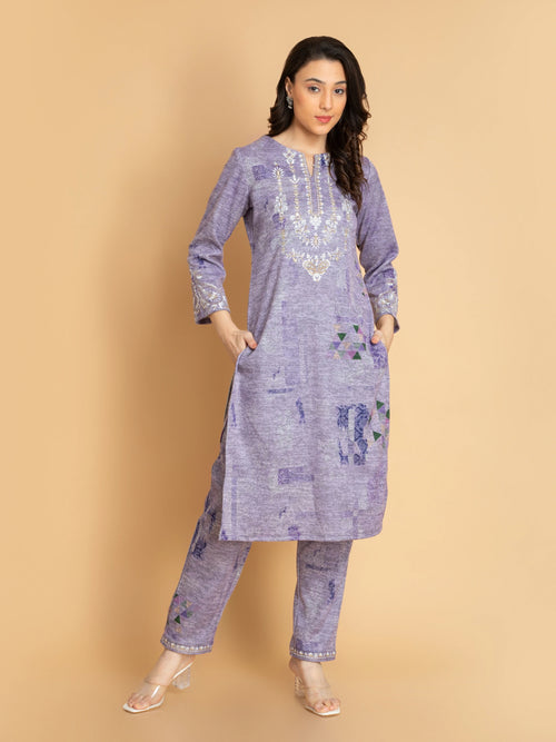 KARACHI DIGITAL TEXTURED PRINTED 2PC SUIT SET WITH EMBROIDERY DETAILS