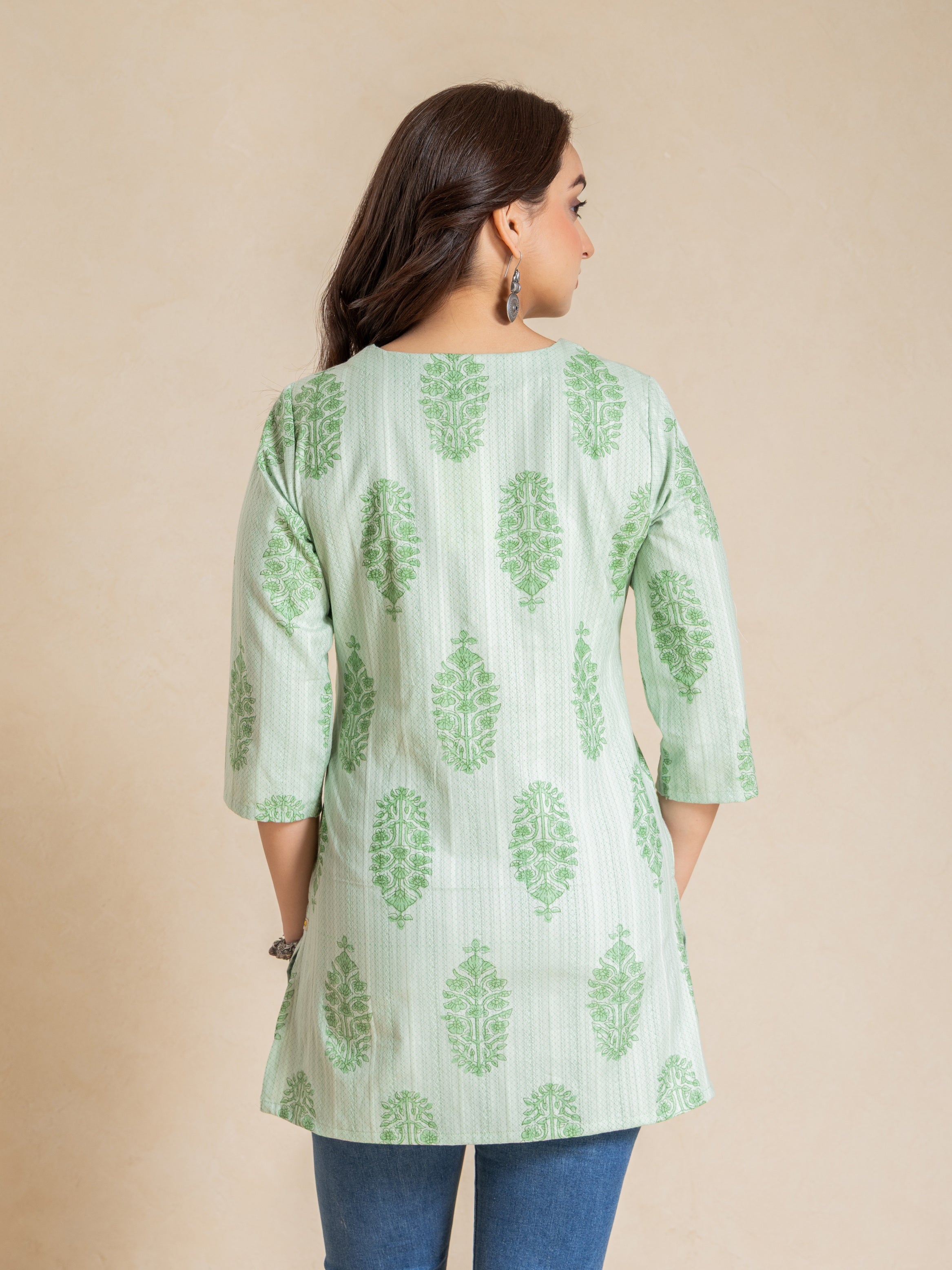Misty Jade Sanganeri Print Mul Cotton Round Neck Regular Short Kurti