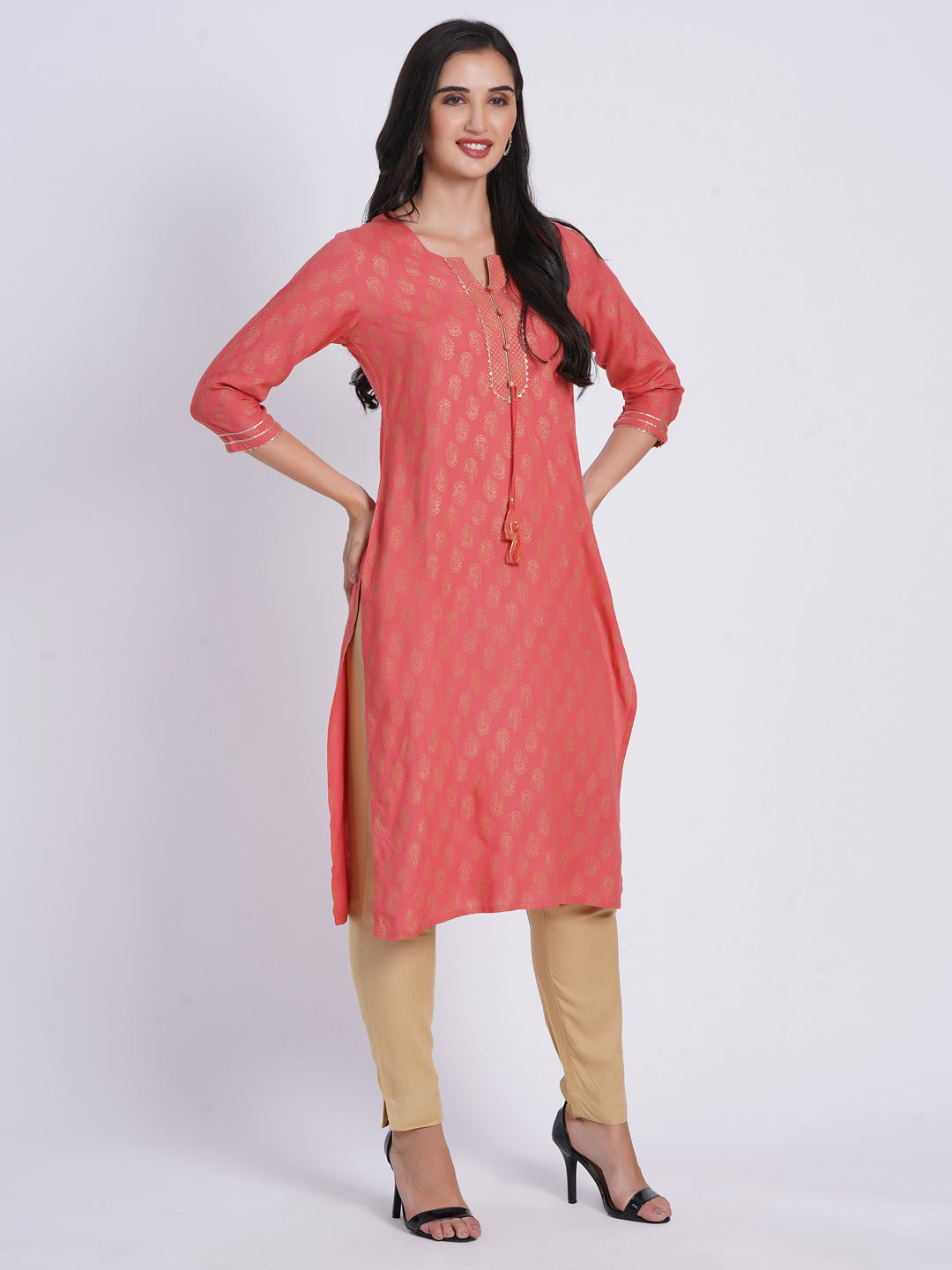 Gold Print Kurti with Dori Latkan