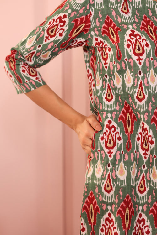 IKKAT PRINTED DAYOUT KURTI