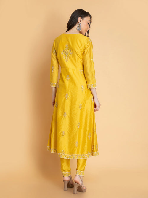CHIKANKARI EMBROIDERED CHANDERI 3PC ANGRAKHA SET EMBELLISHED WITH DORI LATKAN