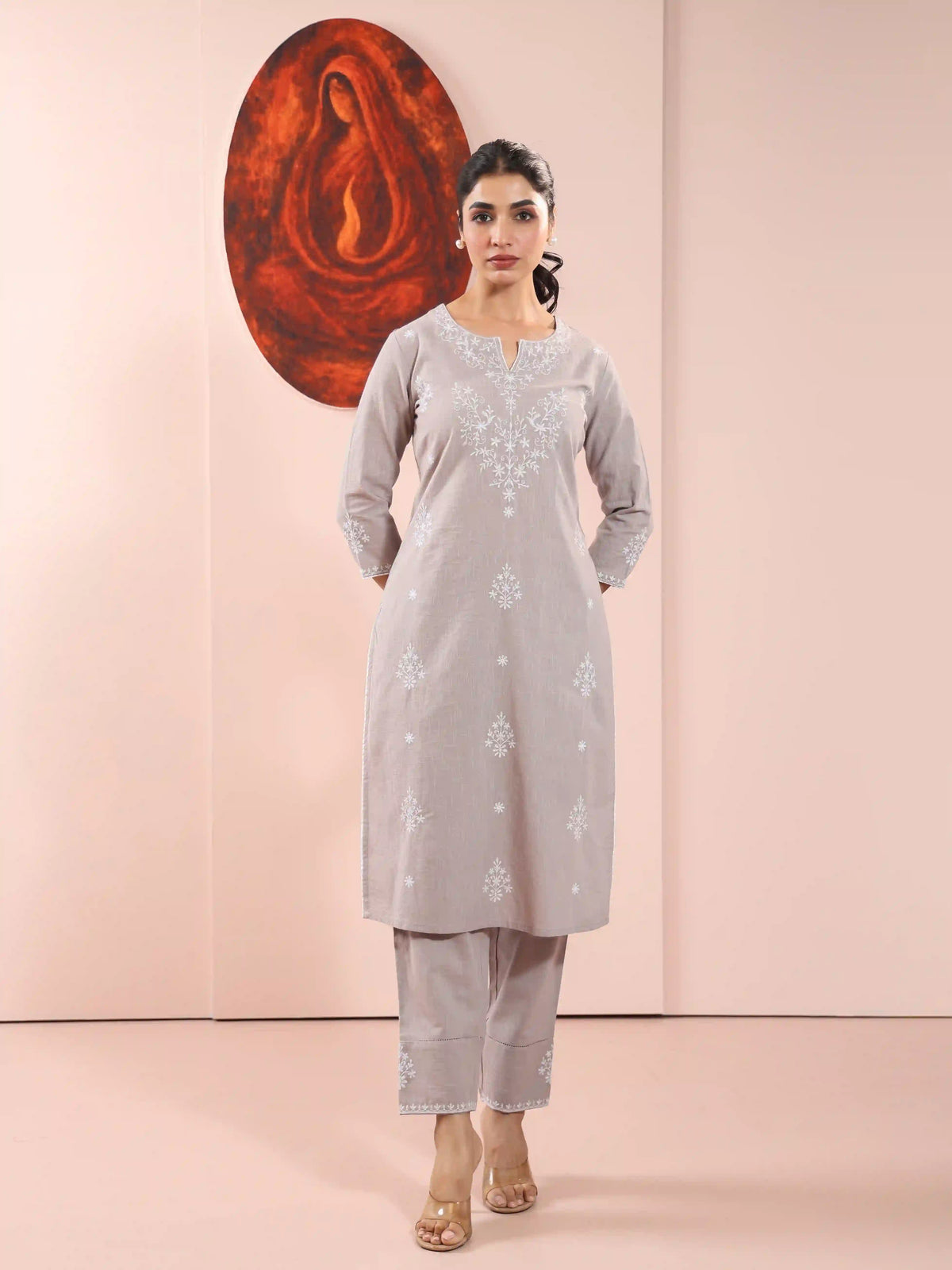 CHIKANKARI EMBROIDERY 2PC KURTA SET