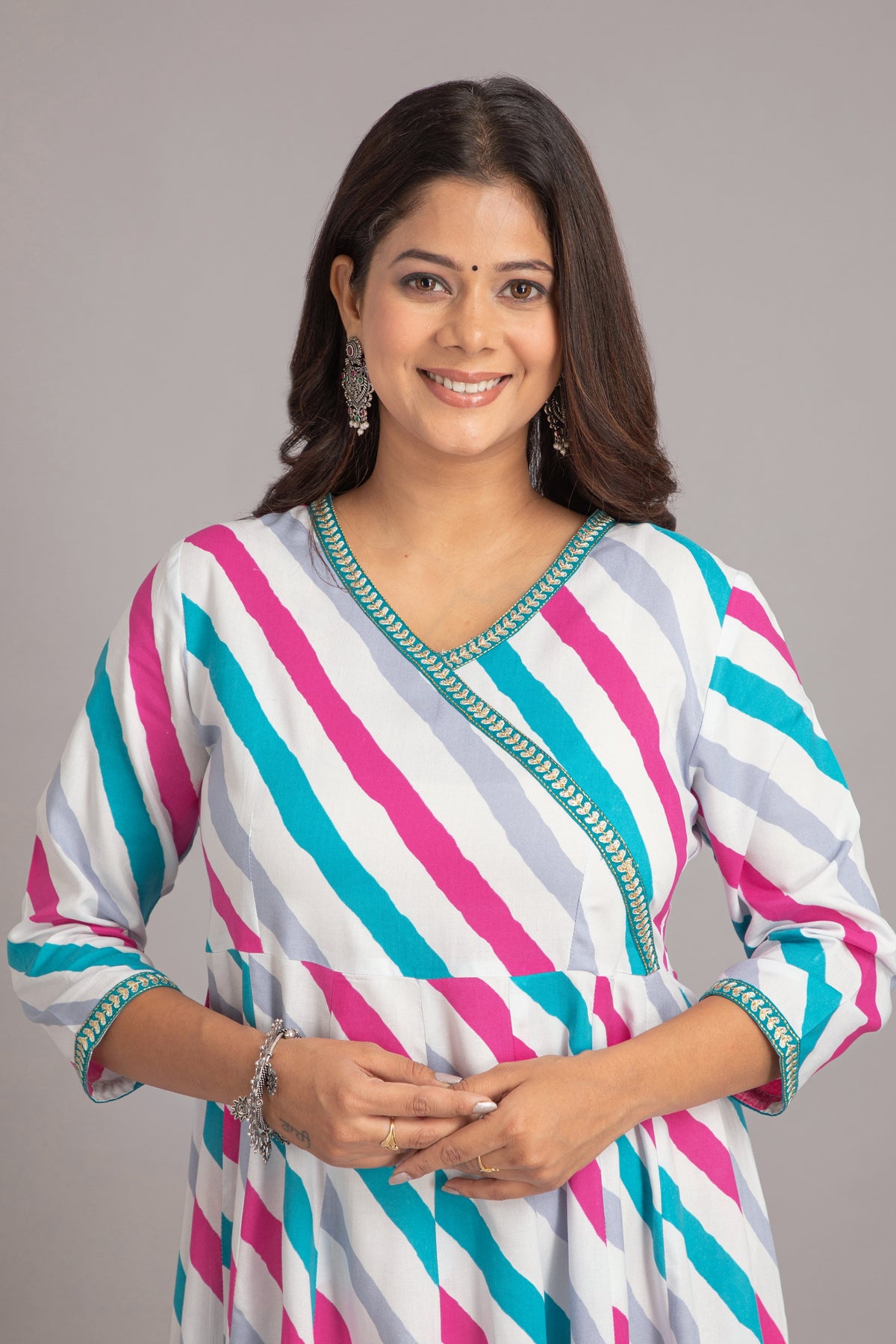 Kalidar Anghrakha Kurti with Zari Embroidery