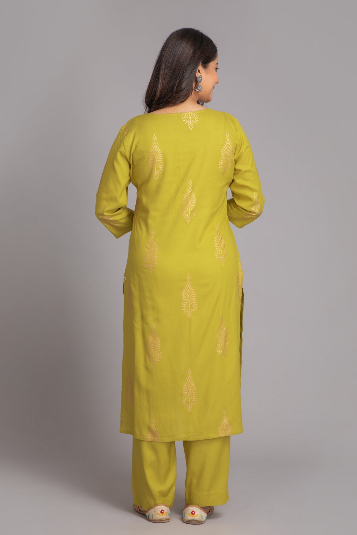 Gold Printed 2 Piece Kurta Set with Metal Embellishments