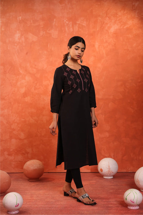 COTTON SLUB EMBROIDERED KURTI WITH SEQUENCE HIGHLIGHT
