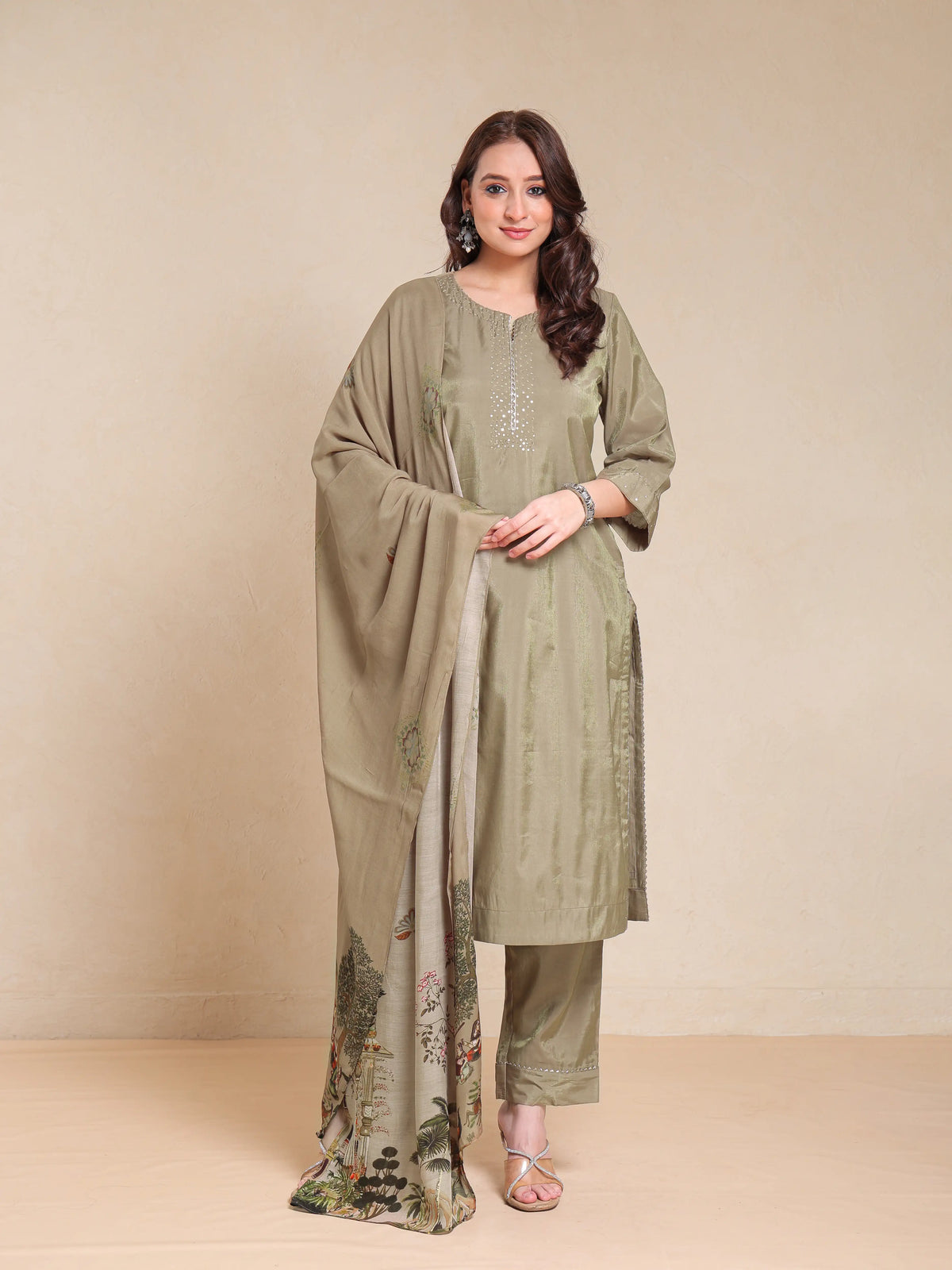 SHIMMER SILK 3PC KURTA SET WITH SEQUENCE WORK PAIRED WITH DIGITAL FLORAL PRINTED DUPATTA