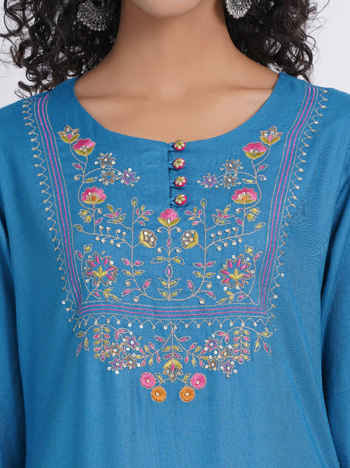 3PCS.KURTA EMBELLISHED WITH BEAUTIFUL EMB.PAIRED WITH OMBREY DUPATTA