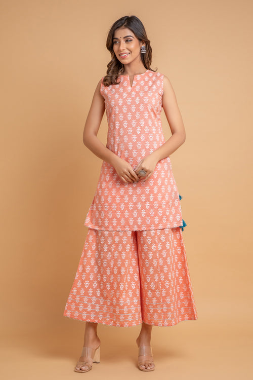 Mul Cotton Sleeveless Kurti & Palazzo Set with Dori Latkan