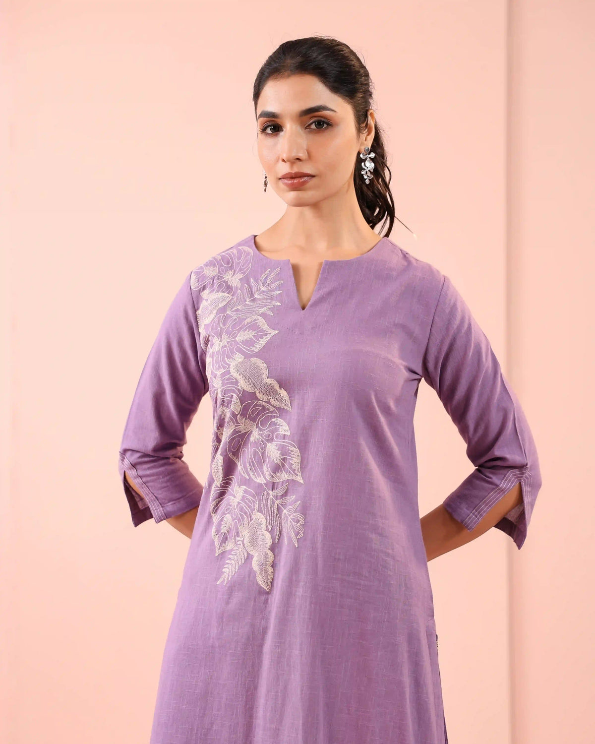 2PC KURTA SET DETAILED WITH PLACEMENT EMBROIDERY