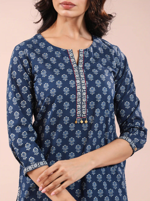 MUL COTTON BAGRU PRINTED KURTI EMBELLISHED WITH HAND CRAFT DETAILS