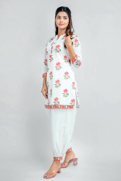 FLORAL PRINTED KURTA WITH LENTARN PANT SET