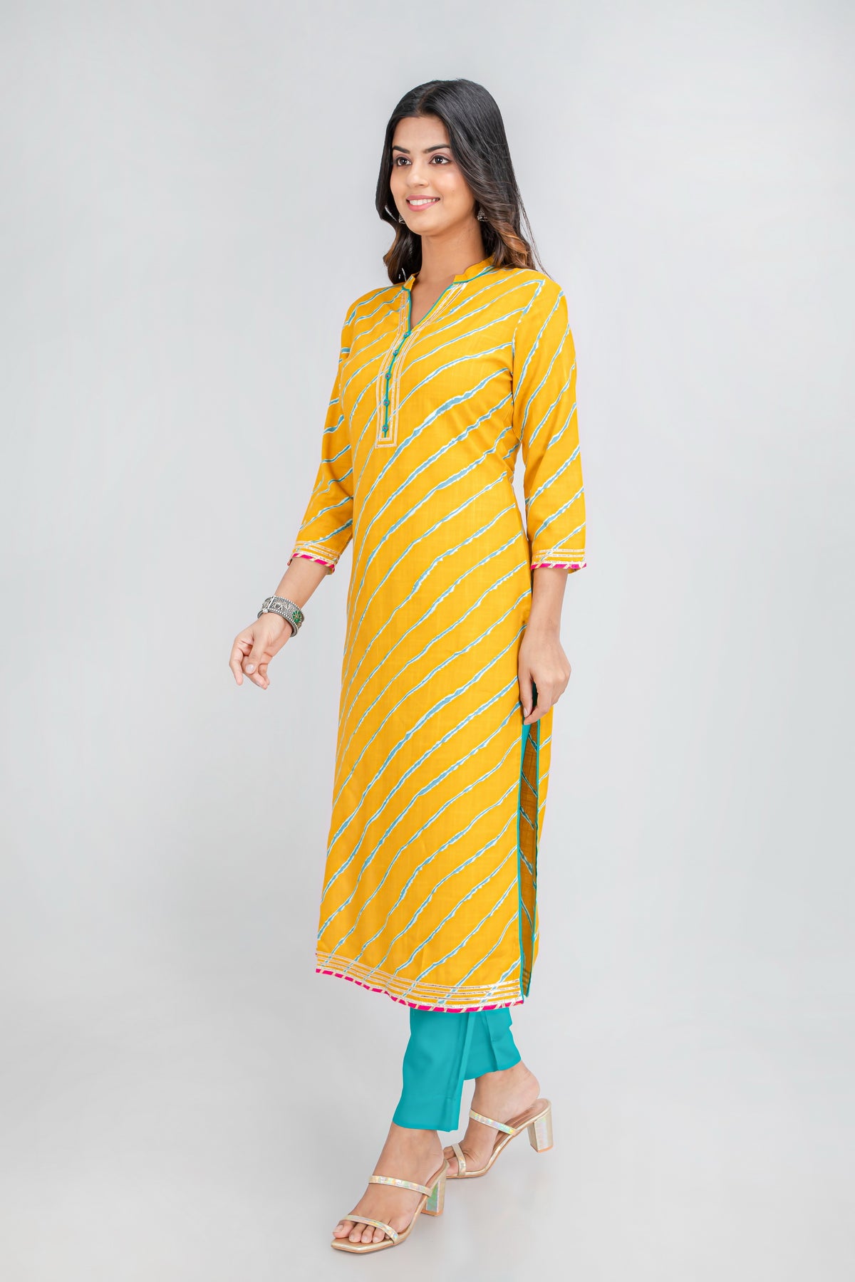 LEHARIYA PRINTED LONG KURTI