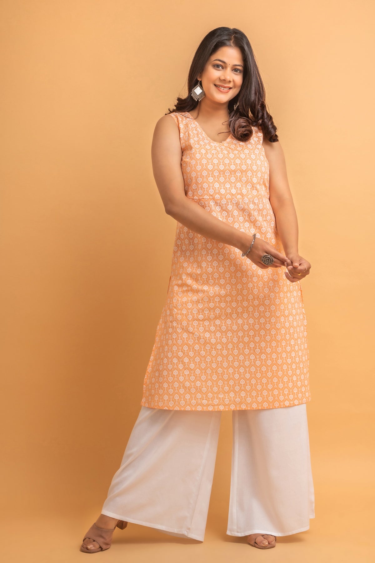 Khadi Print Sleeveless Long Kurti