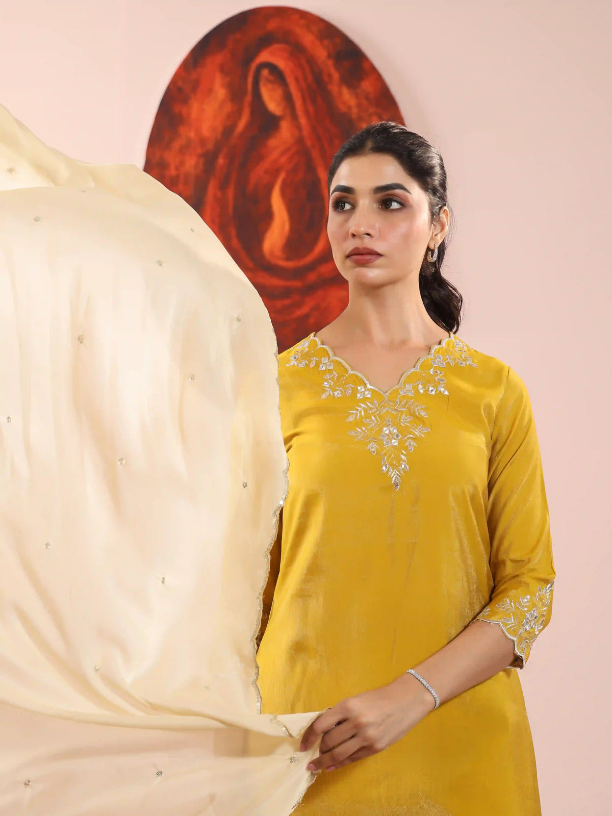 3PC SHIMMER KURTA PANT SET DETAILED WITH GOTA EMBROIDERY